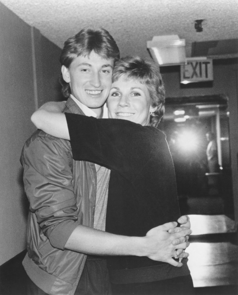 Anne with Wayne Gretzky in Las Vegas.