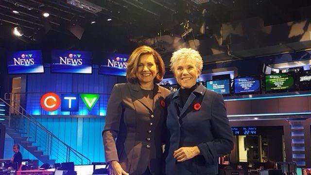 Anne with Lisa LaFlamme on the set of The National